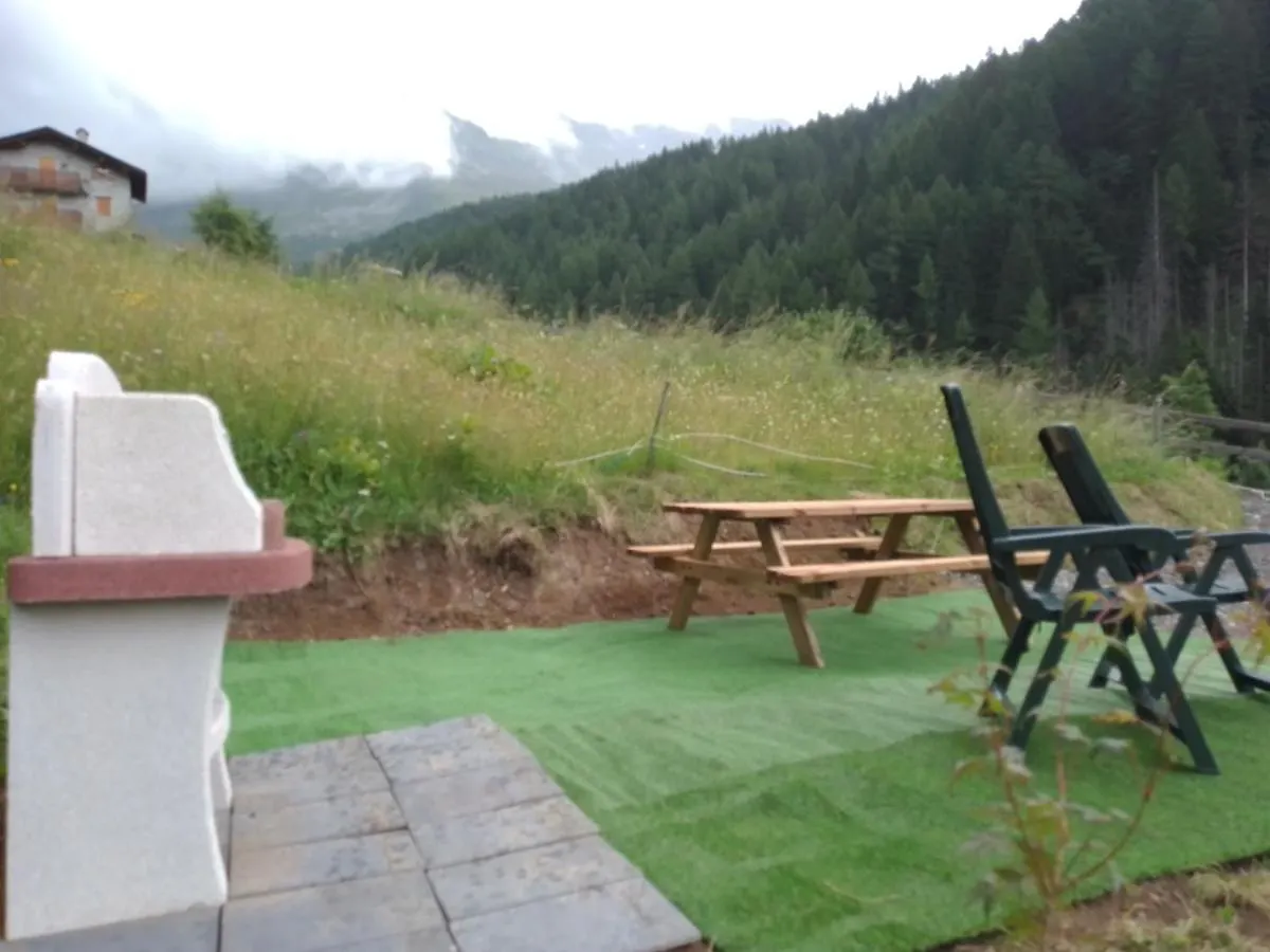 Holiday home Monolocale Cris Villa Madesimo